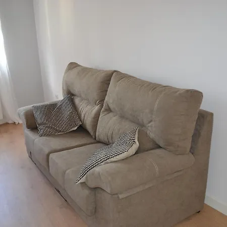 Inmoinsuas Marisol House Sarria