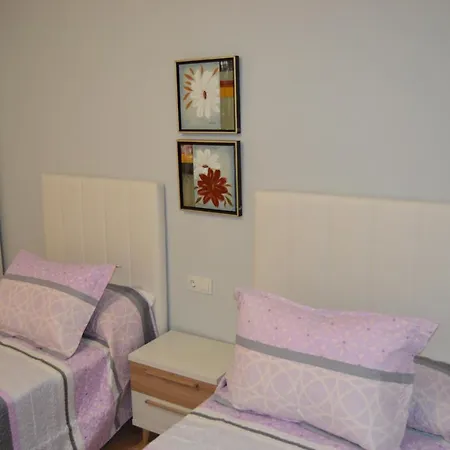 Inmoinsuas Marisol House Apartment Sarria